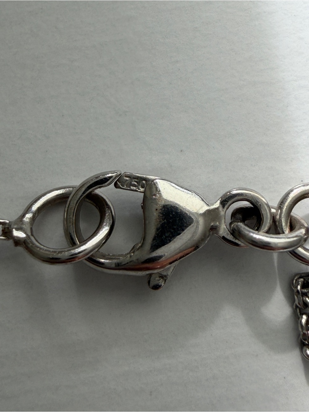 18K Giorgio Visconti ITALY White Gold Diamond Flower Necklace 7-Stone Cluster - Picture 4 of 8